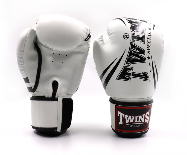Osta Twins Special Nyrkkeilyhanskat FBGVDM3-TW6 White Twins Finlandilta