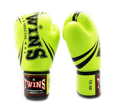 Osta Twins Special Nyrkkeilyhanskat FBGVDM3-TW6 Light Green Twins Finlandilta